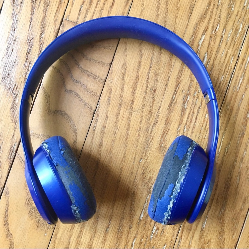 4/$10 - Beats by Dr. Dre Solo Wireless Headphones - Blue - Picture 6 of 15